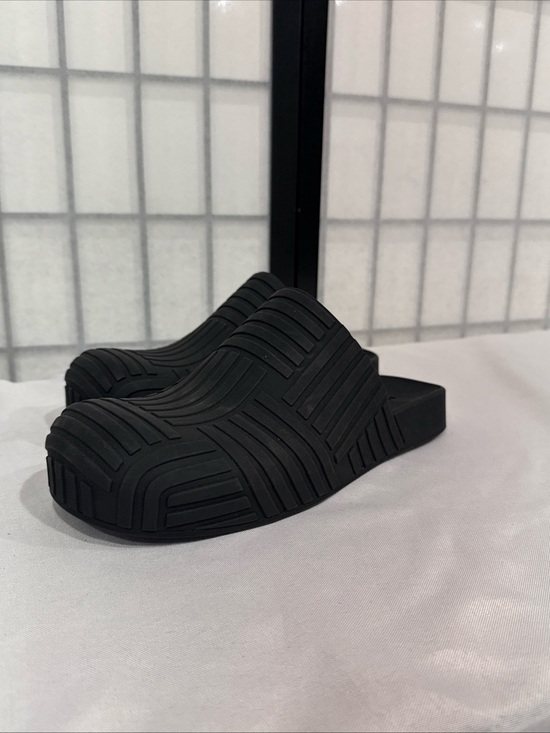 Bottega Veneta Other - Bottega Veneta Rubber Slide Sandals Black Texture Slides Men’s US 9 EU 40